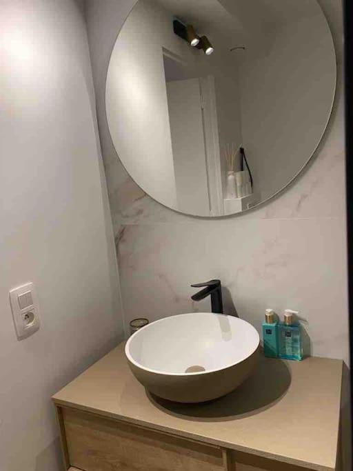 Moderne Studio 尼乌波特 外观 照片